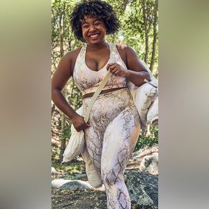 Fabletics copper foil snake 🐍